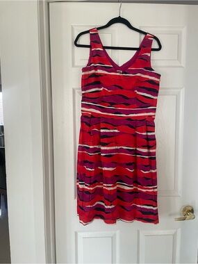 ANNE KLEIN Vibrant Pink & Red Sleeveless V-Neck Dress SZ 10